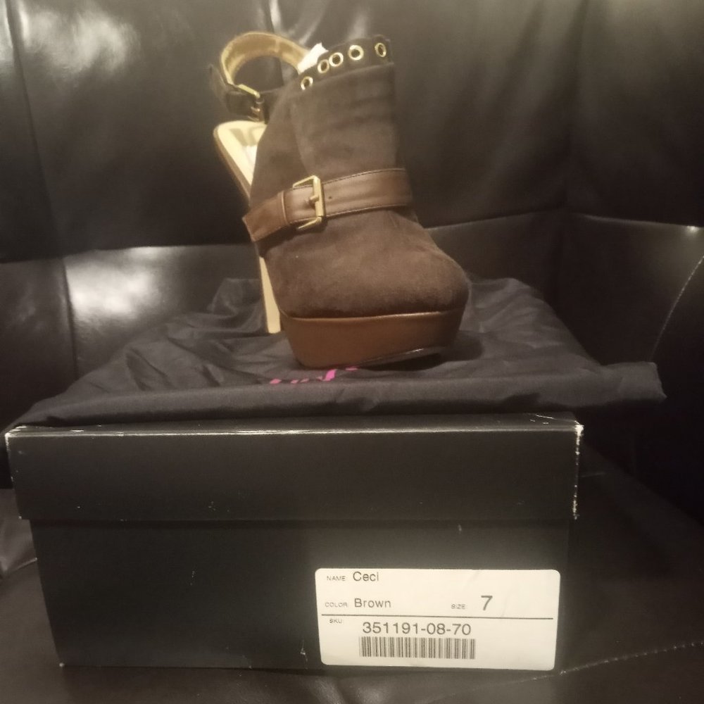Womens heels